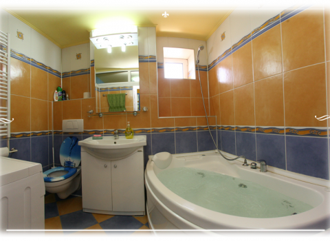 Appartamento 1 - bagna con vasca idromassaggio