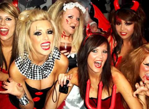 Halloween party Romania ragazze