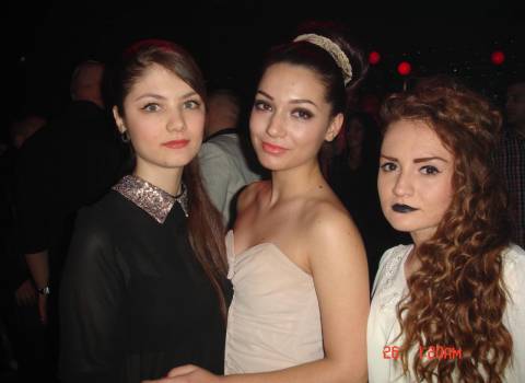 12-2013 Natalizio con belle ragazze in Romania, a Timisoara