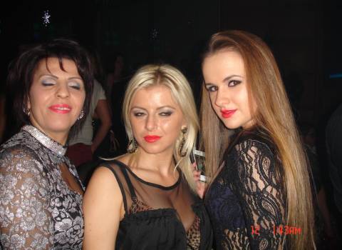Donne rumene stupende, belle ragazze in Romania 11-01-2014