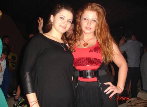 Ragazze rumene con belle tette in discoteca 1-03-2014 Romania