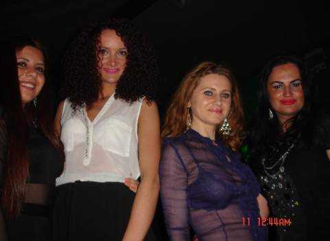 Divertimento con belle ragazze di Timisoara assicurato in vacanza 10-05-2014