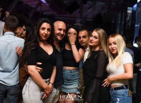 12-05-2018 Come conoscere ragazze universitarie in discoteca in Romania?