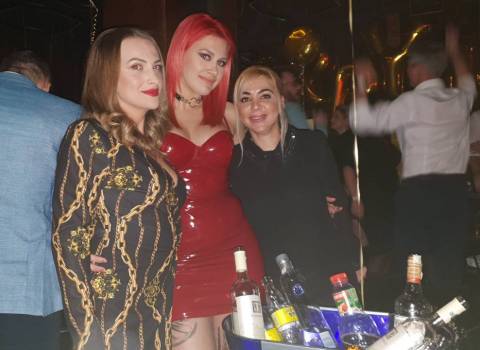 31-12-19 Dove fare Capodanno in Romania con belle donne modelle?