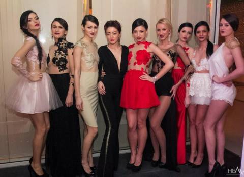 Bellissime ragazze modelle in Heaven Studio, sfilata di moda 1-03-2014