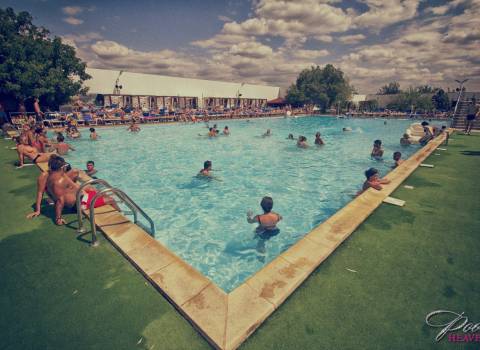 Piscine Romania donne