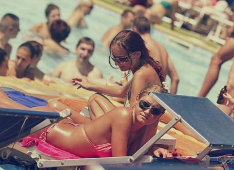Vacanza Romania 2013 belle ragazze e piscine